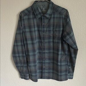 Kuhl Men's Response Lite Plaid Button-Up Shirt - Teal, navy with a strip of red.